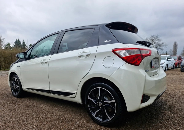 Toyota Yaris cena 64900 przebieg: 85000, rok produkcji 2018 z Pilica małe 781